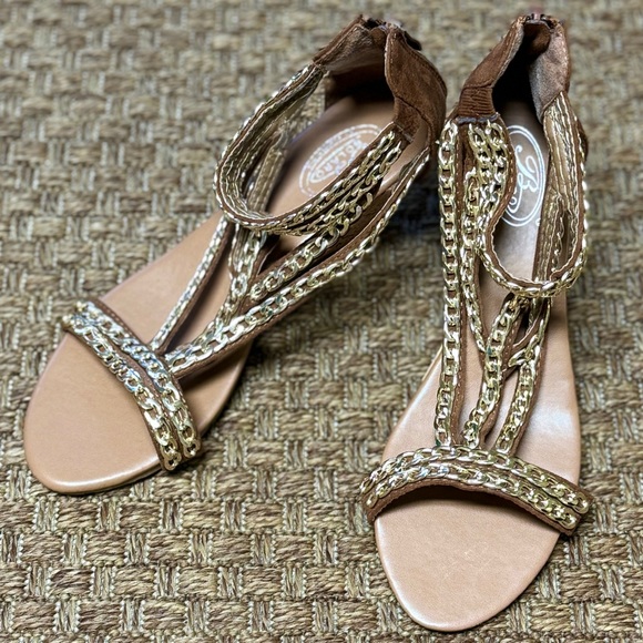 Open Toe Sandal w/Gold Chain Straps and Cork Wedge Heels - Picture 3 of 6